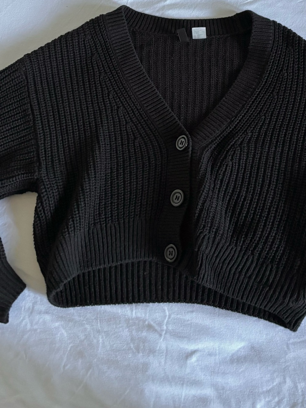 H&M Black Cropped Button-Up Ribbed Cardigan - Picture 2 of 5
